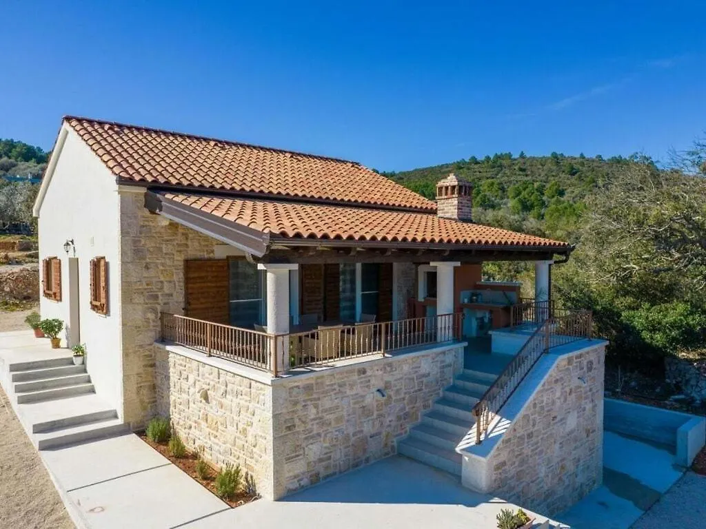Irena Adriatic Luxury Villas Zman